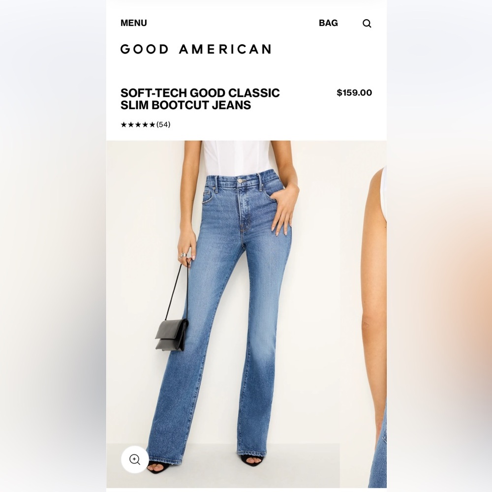 Good American Slim Bootcut Jeans in Light Blue